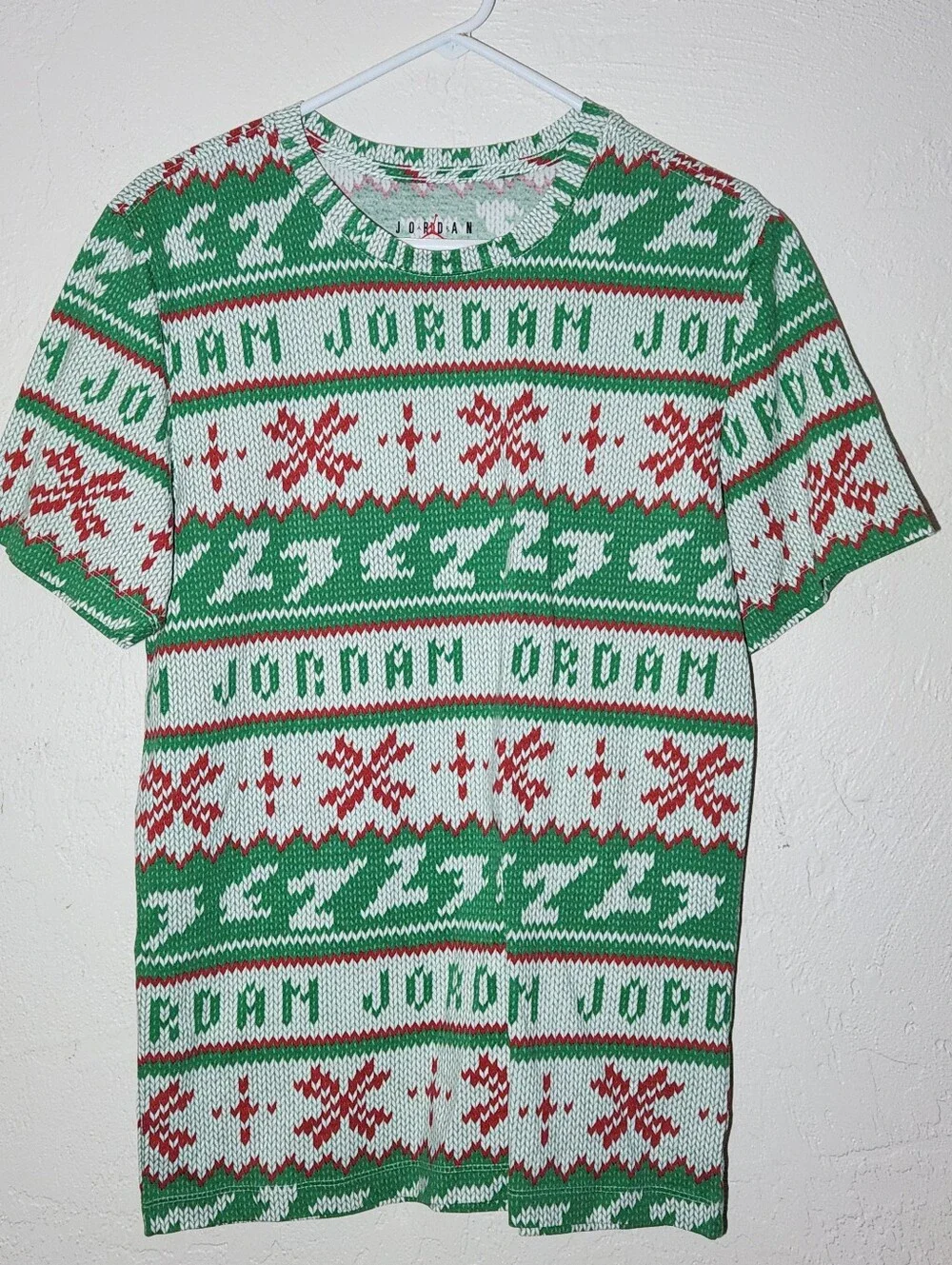 EUC Jordan Mens Size Small Ugly Sweater Tee Festive Crewneck Short Sleeve Shirt
